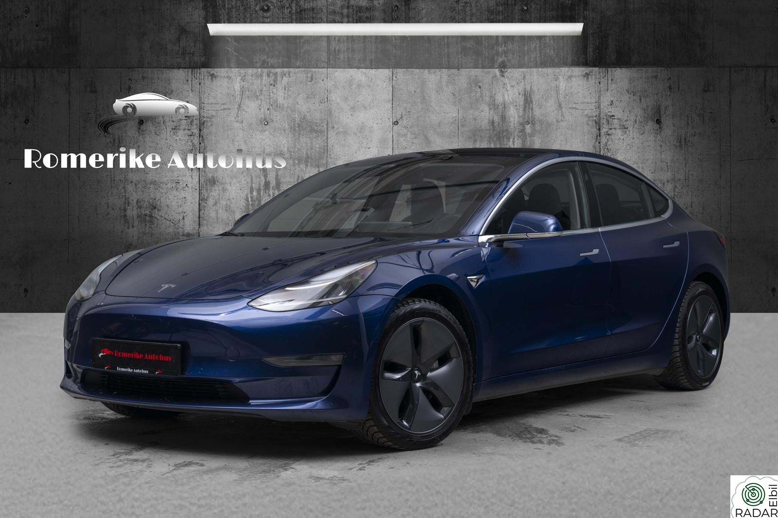 TESLA Model 3 Long Range AWD // Autopilot, PremiumLyd, Hengerfeste+++