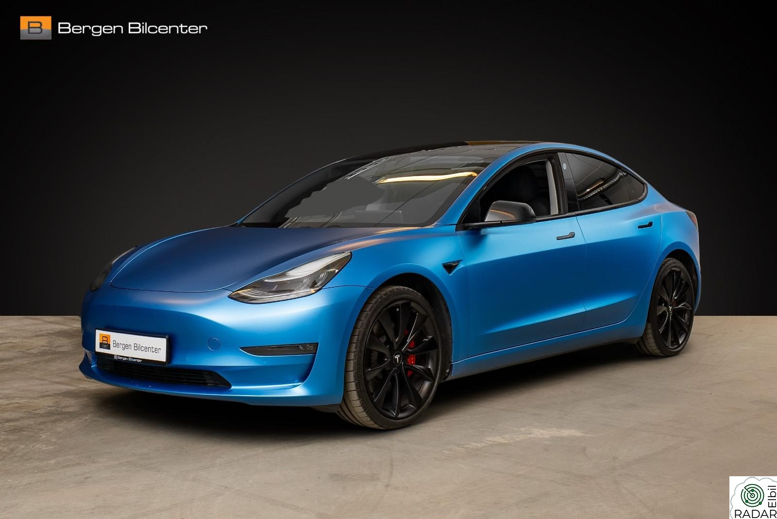 TESLA Model 3 Performance AWD Soltak Autopilot FSD Premium-Interiør
