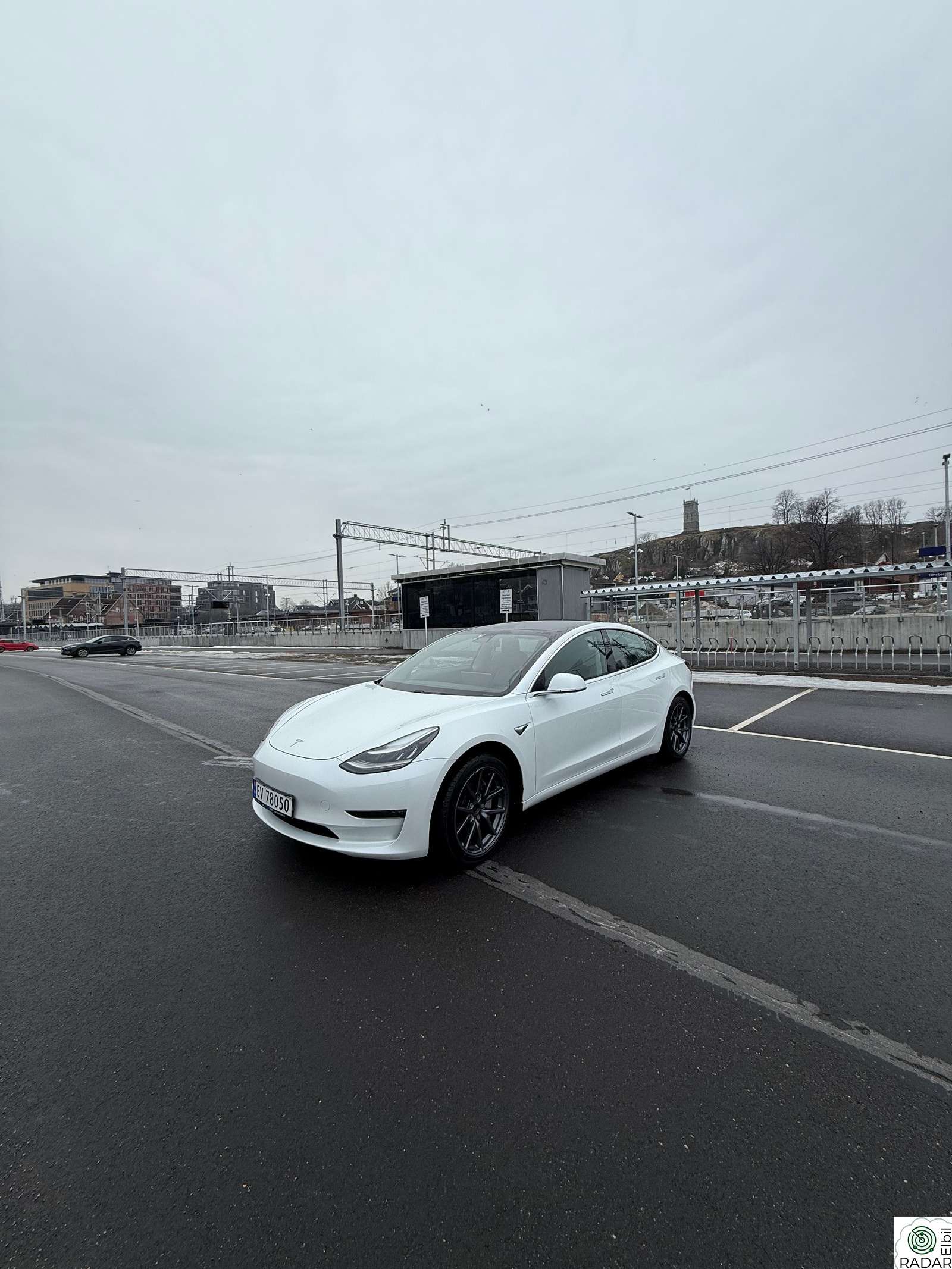 TESLA Model 3 Long Range AWD