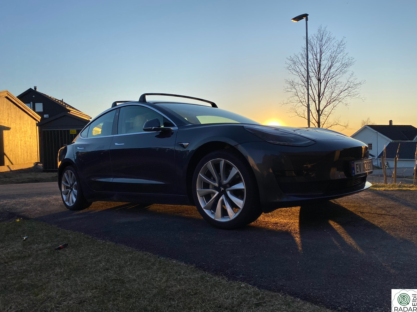 TESLA Model 3 Long Range AWD