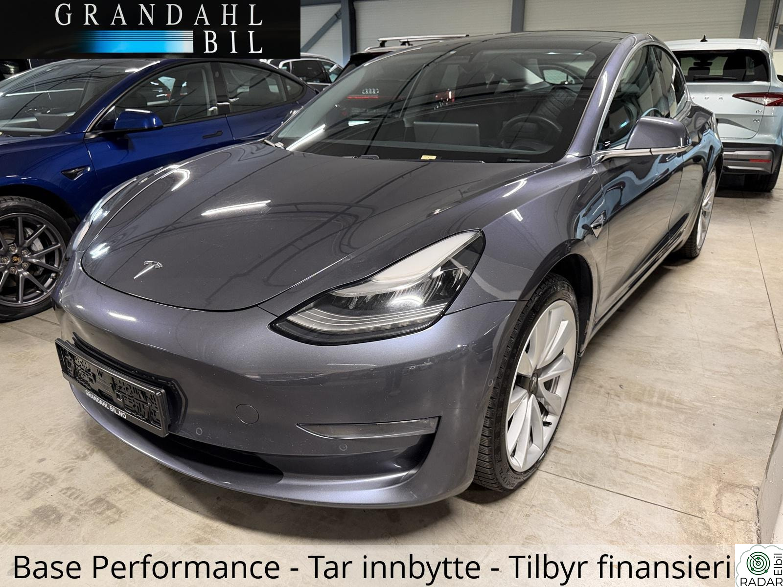 TESLA Model 3 LR - 4WD - BASE PERFORMANCE - HENGERFESTE +++