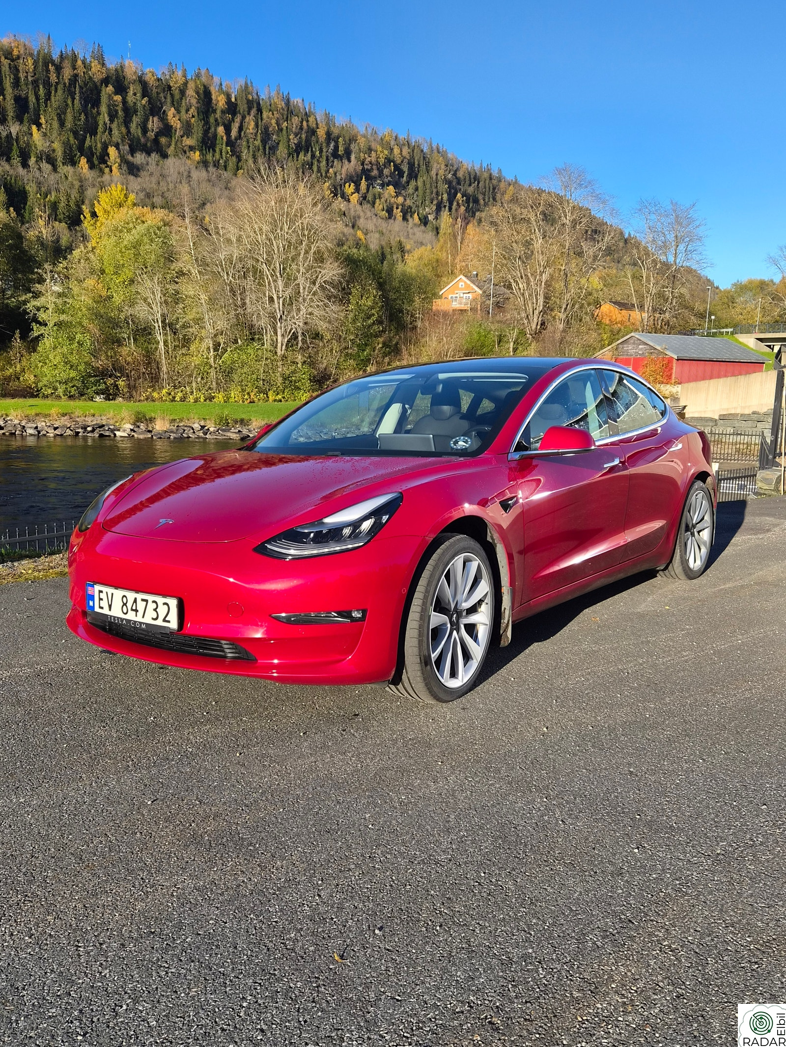 TESLA Model 3 Long Range AWD