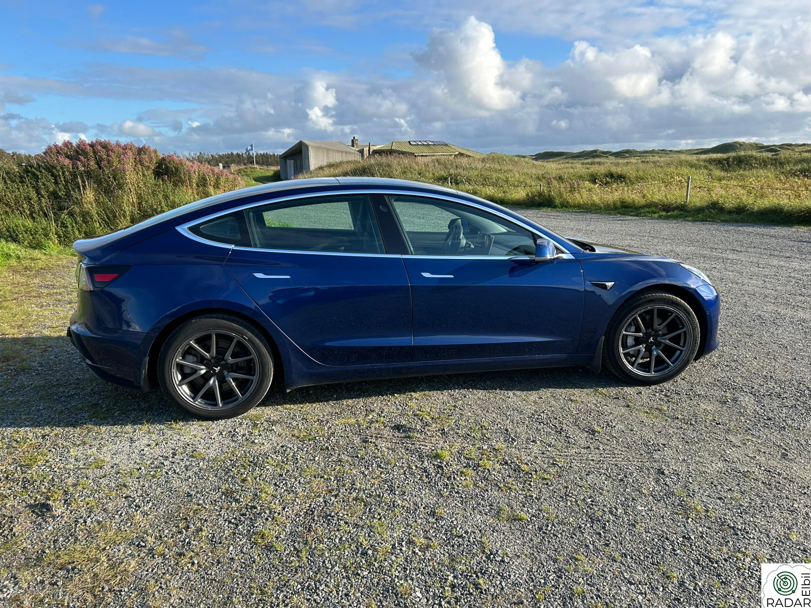 TESLA Model 3 Long Range AWD