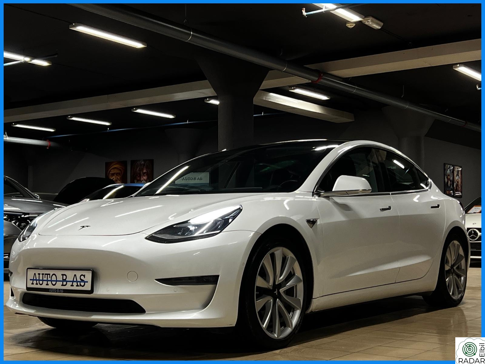 TESLA Model 3 Long Range / Premium / 1-eier / 4x4 / H.feste / Pano