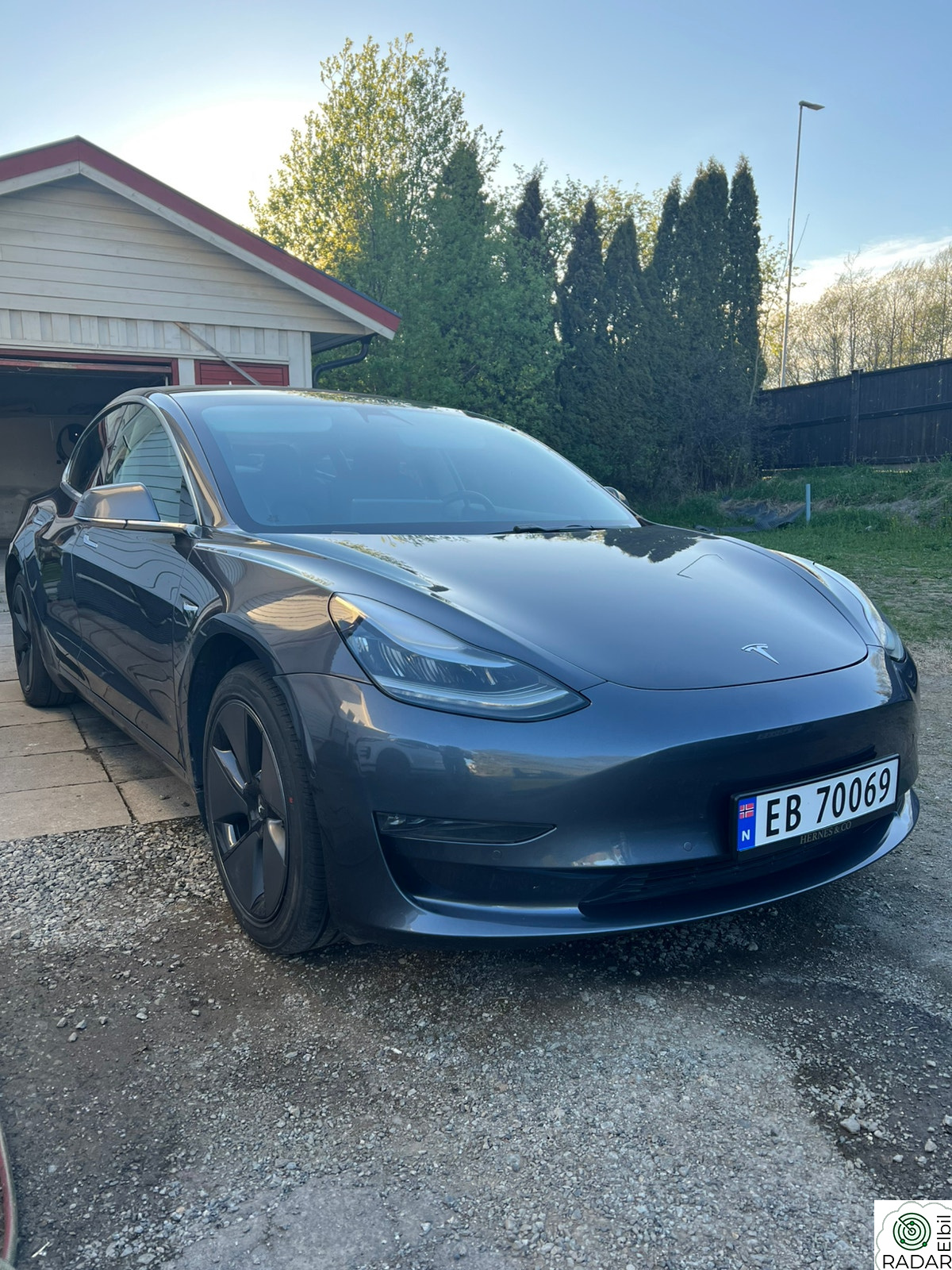 TESLA Model 3 Long Range AWD