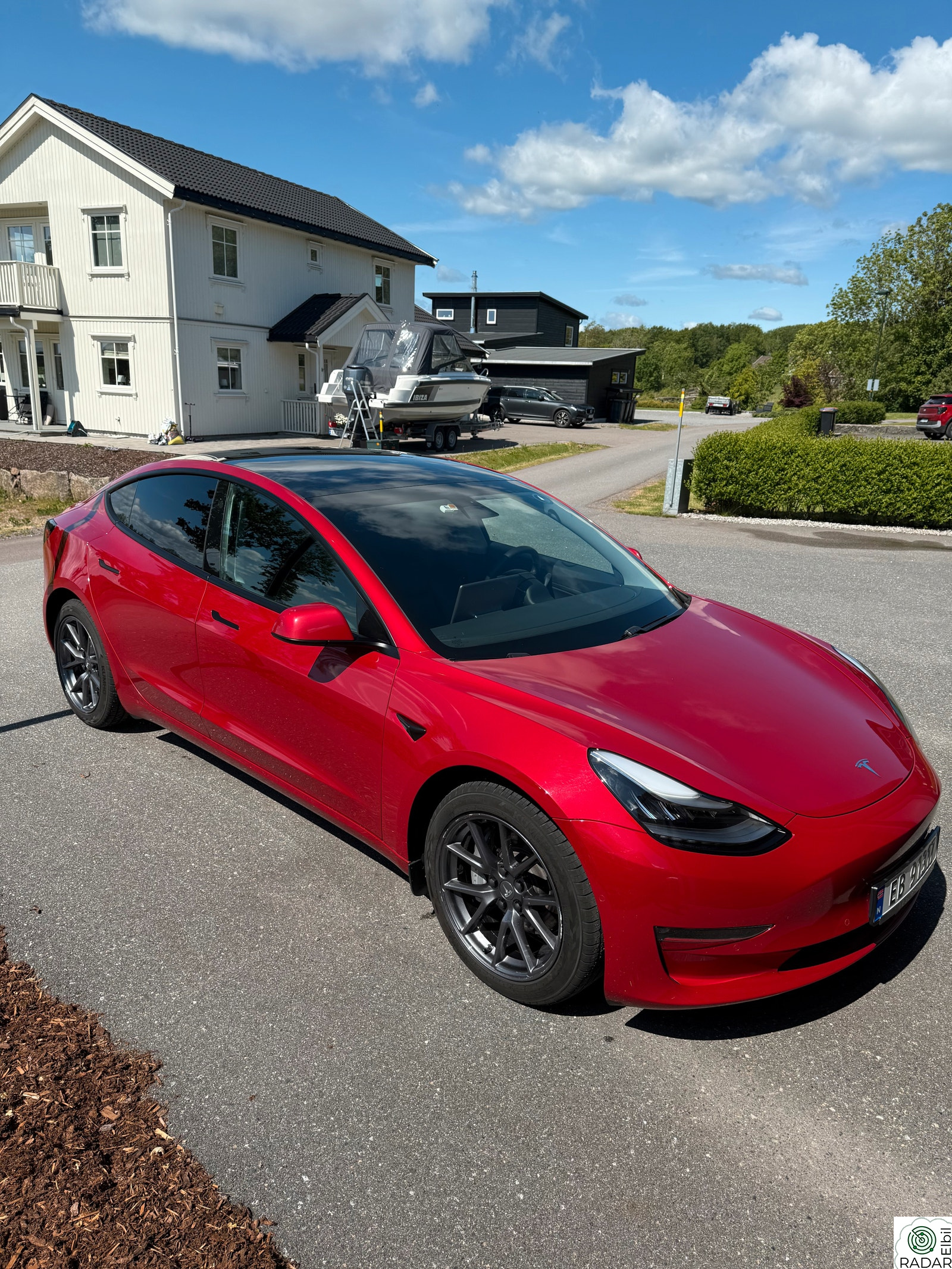 TESLA Model 3 Long Range AWD