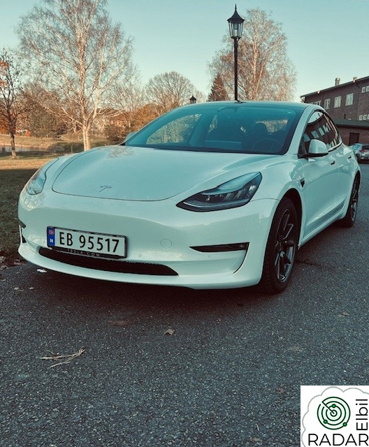 TESLA Model 3 Long Range AWD