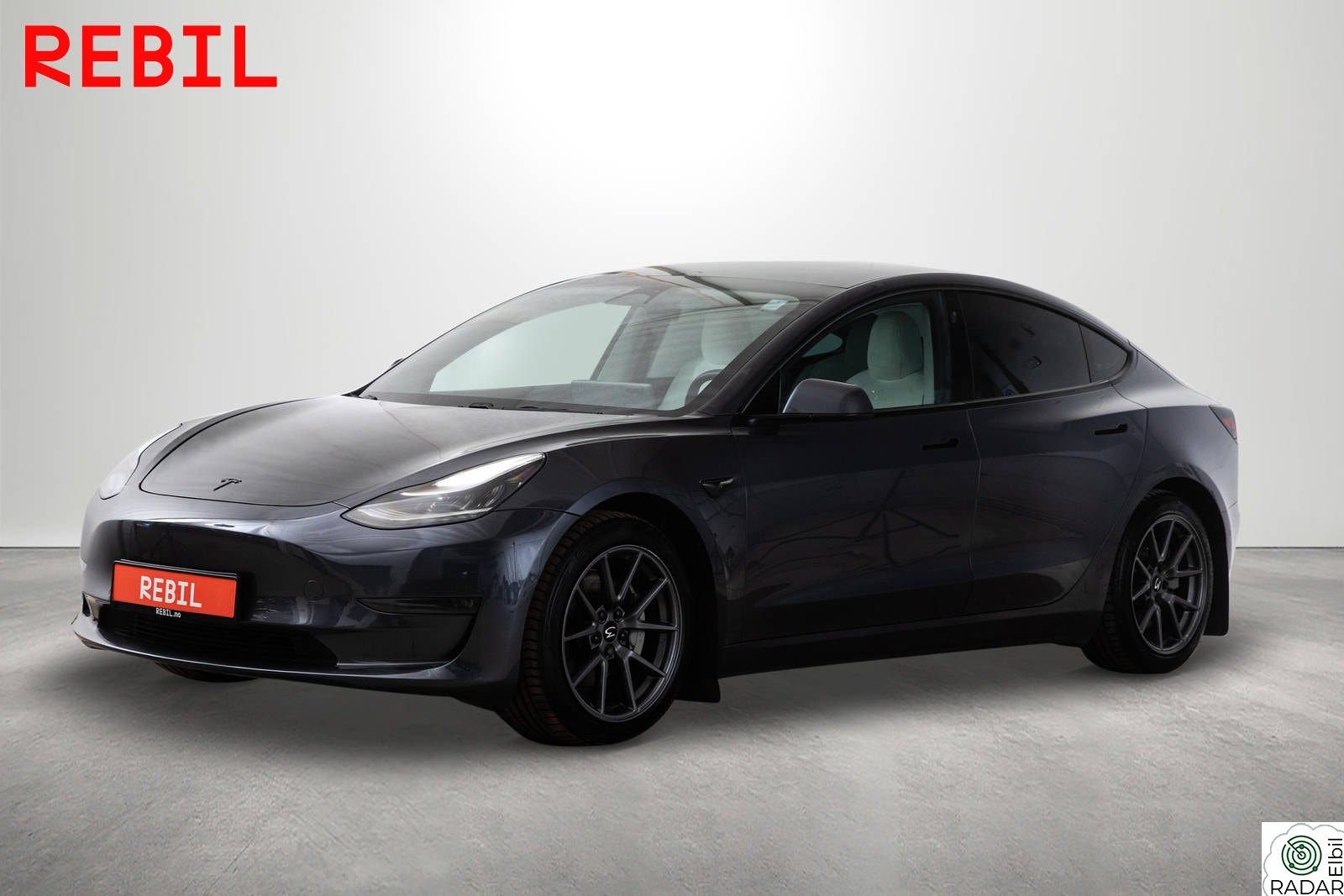 TESLA Model 3 580km(WLTP)/LR/AWD/Krok/MCU2/Navi/R.kam/Pano/AP/V.pumpe