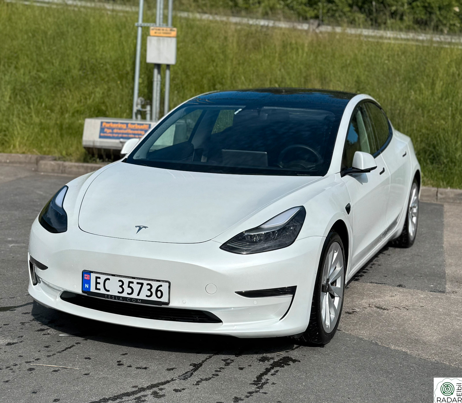TESLA Model 3 Long Range AWD