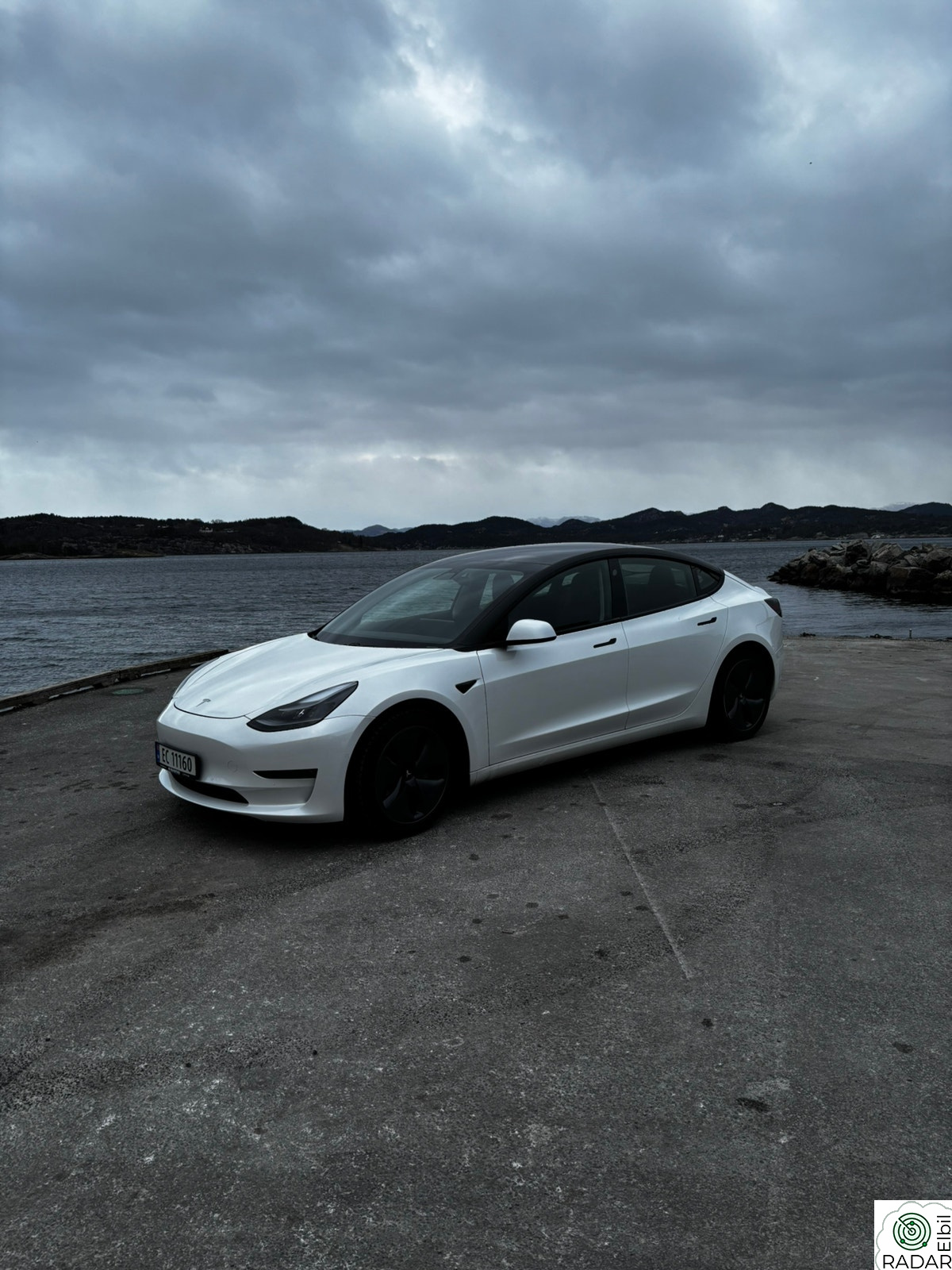 TESLA Model 3 Long Range AWD
