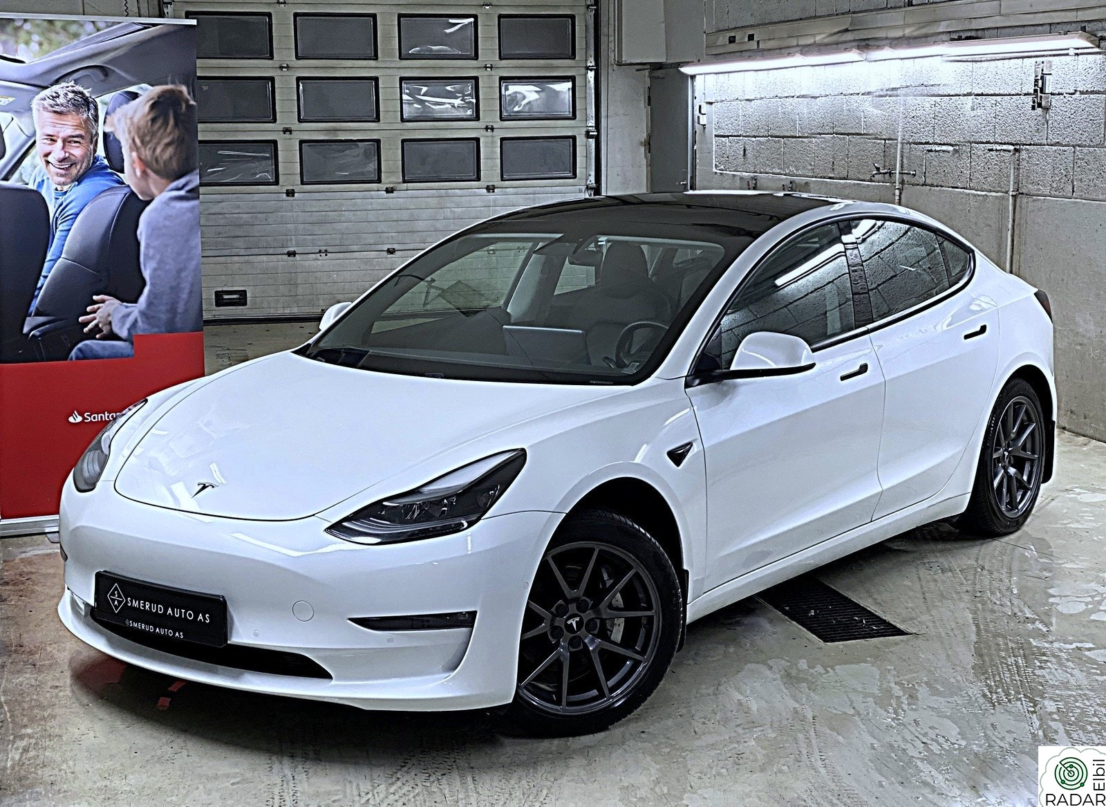 TESLA Model 3 LongRange | 4x4 | Rattvarme | Autopilot | Krok | 1 Eier