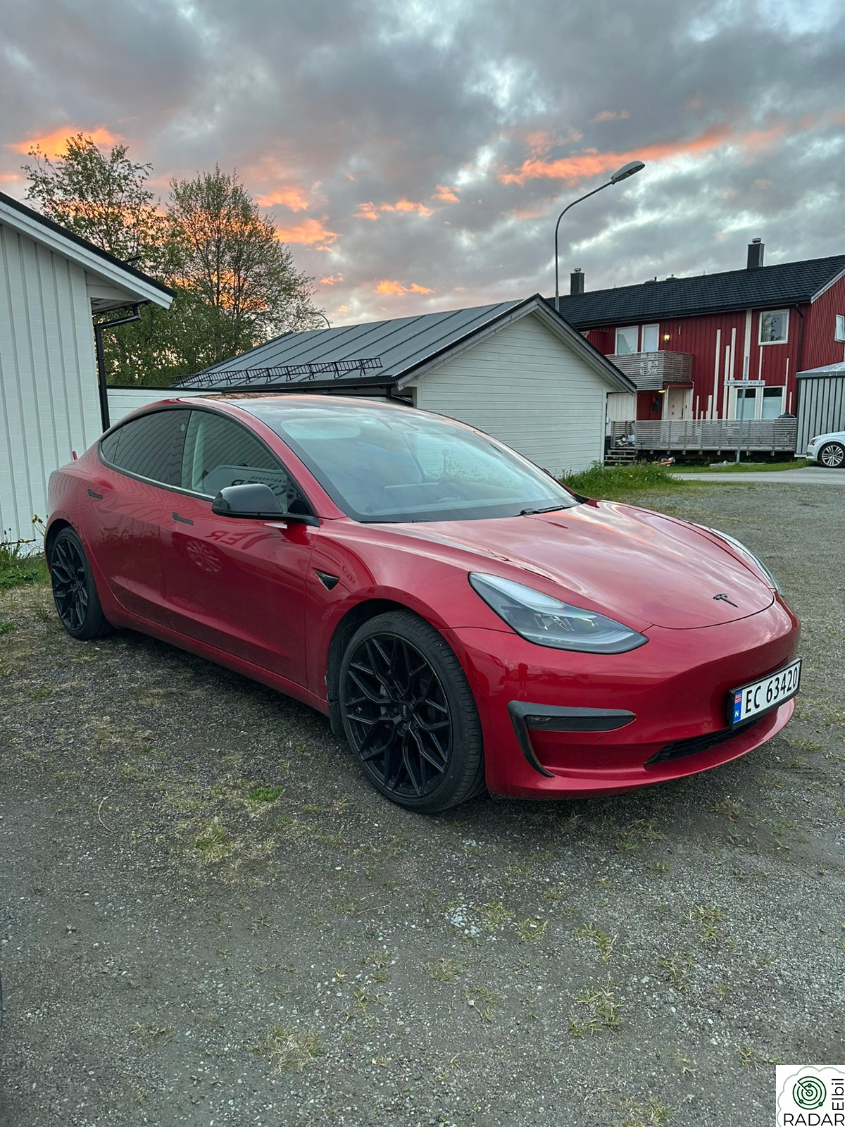 TESLA Model 3 Long Range AWD