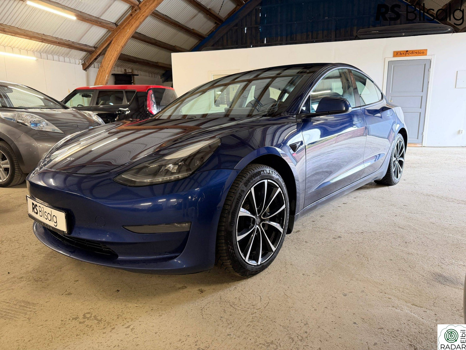 TESLA Model 3 LONG RANGE/AWD/VARME I RATT/VARMEPUMPE