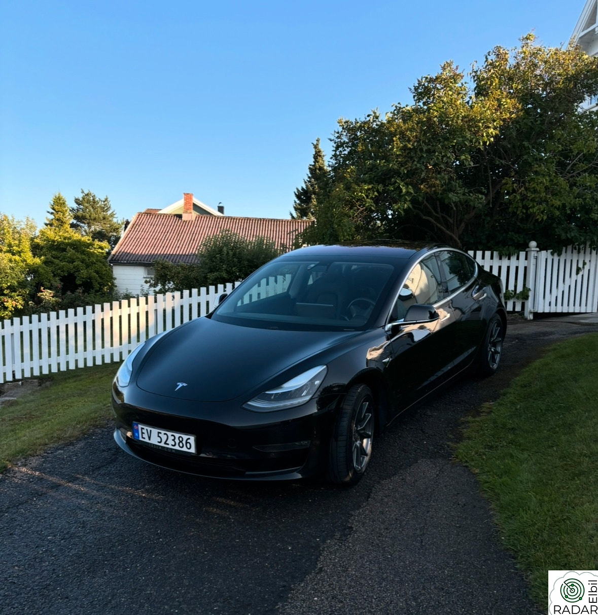 TESLA Model 3 Long Range AWD