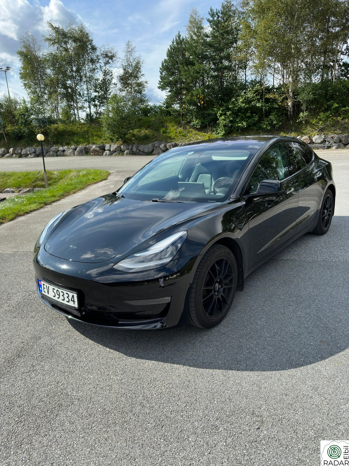 TESLA Model 3 Long Range AWD