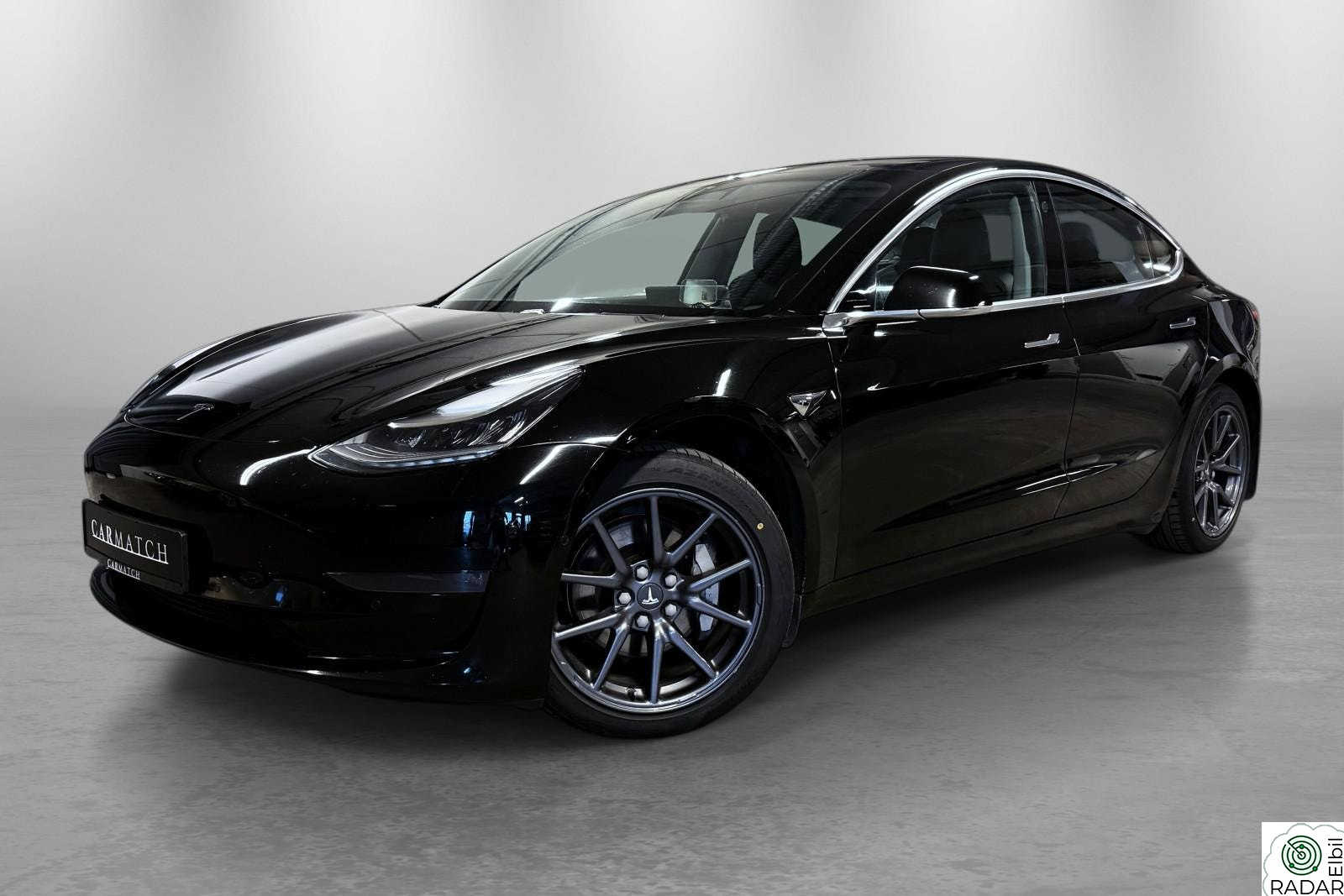 TESLA Model 3 Long Range 560 WLTP AWD Panorama Navi HUD Kamera App ++