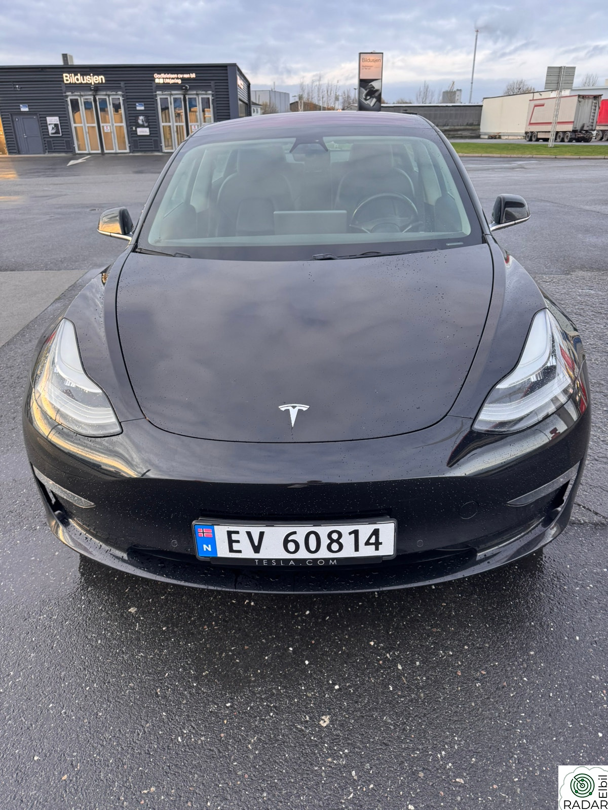 TESLA Model 3 Long Range AWD