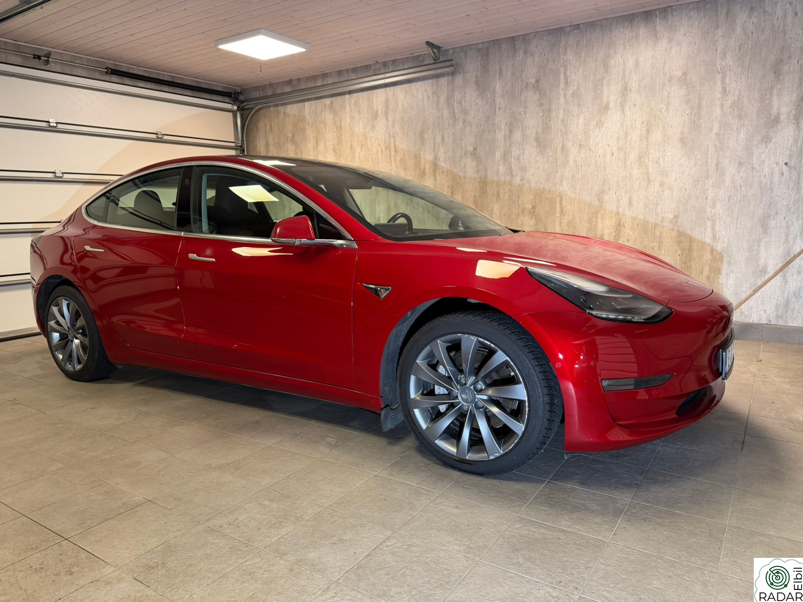 TESLA Model 3 | Elektrisk | 67.500 km | Mye bil for pengene