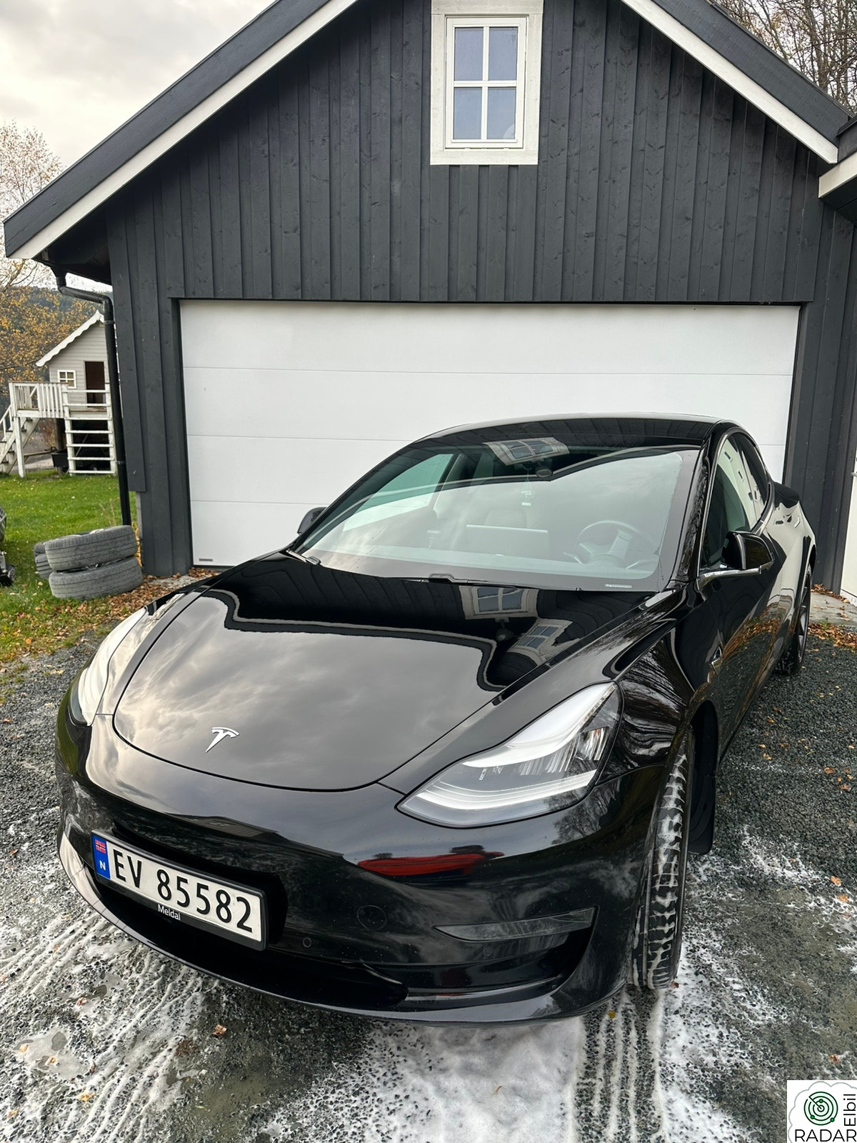 TESLA Model 3 Long Range AWD