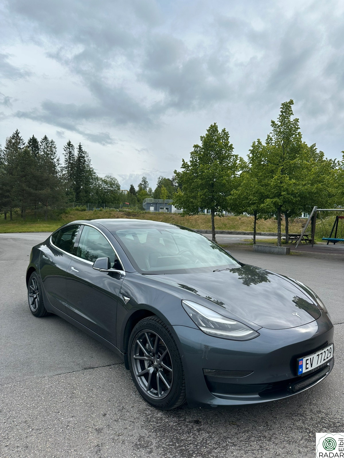 TESLA Model 3 Long Range AWD