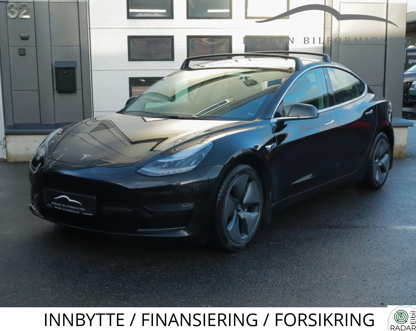 TESLA Model 3 Long Range/ AWD/ AP/ Takstativ/ Panorama/ 560km+