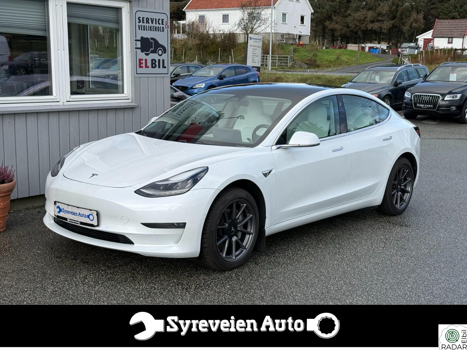 TESLA Model 3 Long Range 4WD