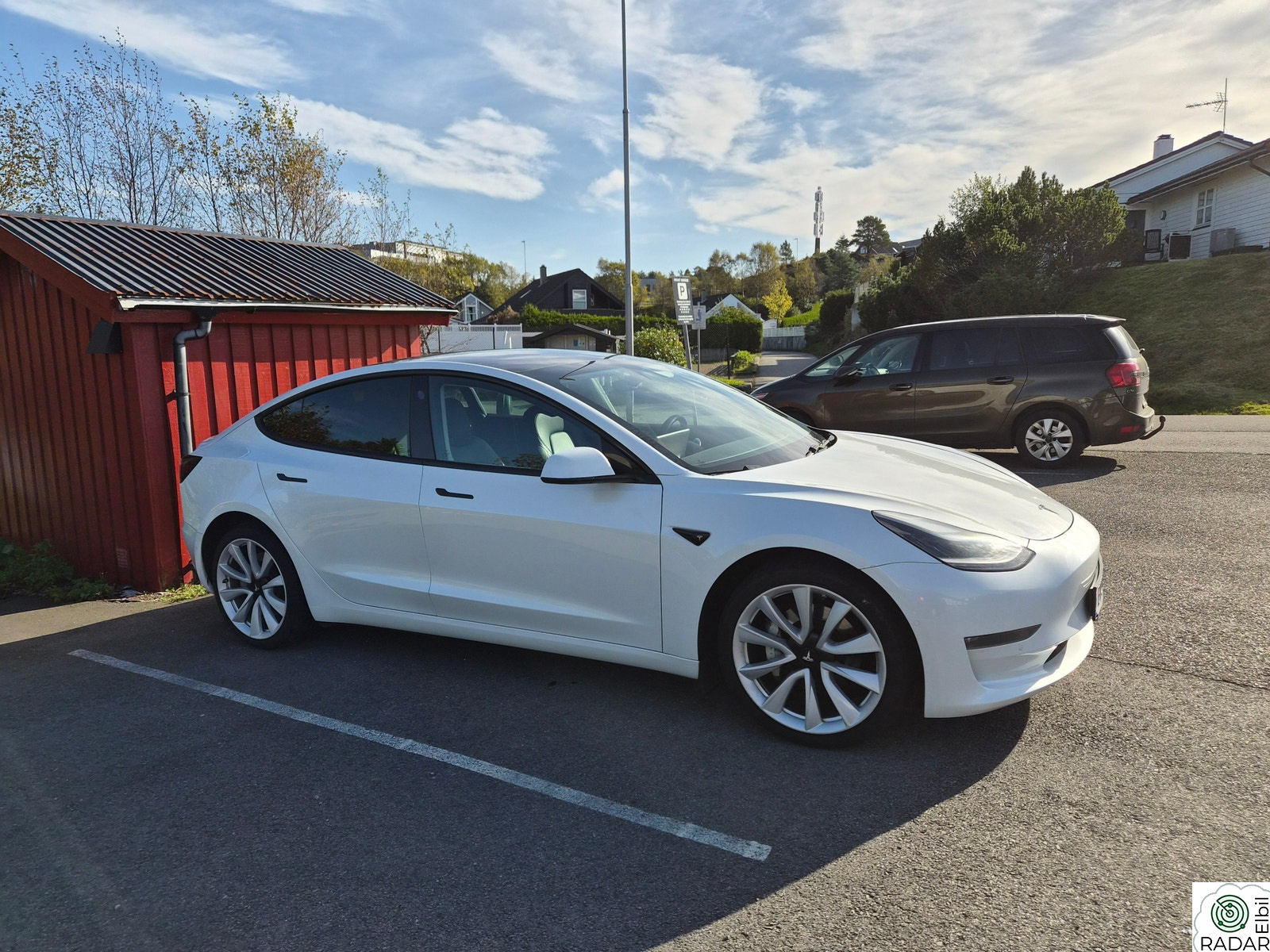TESLA Model 3 Long Range AWD