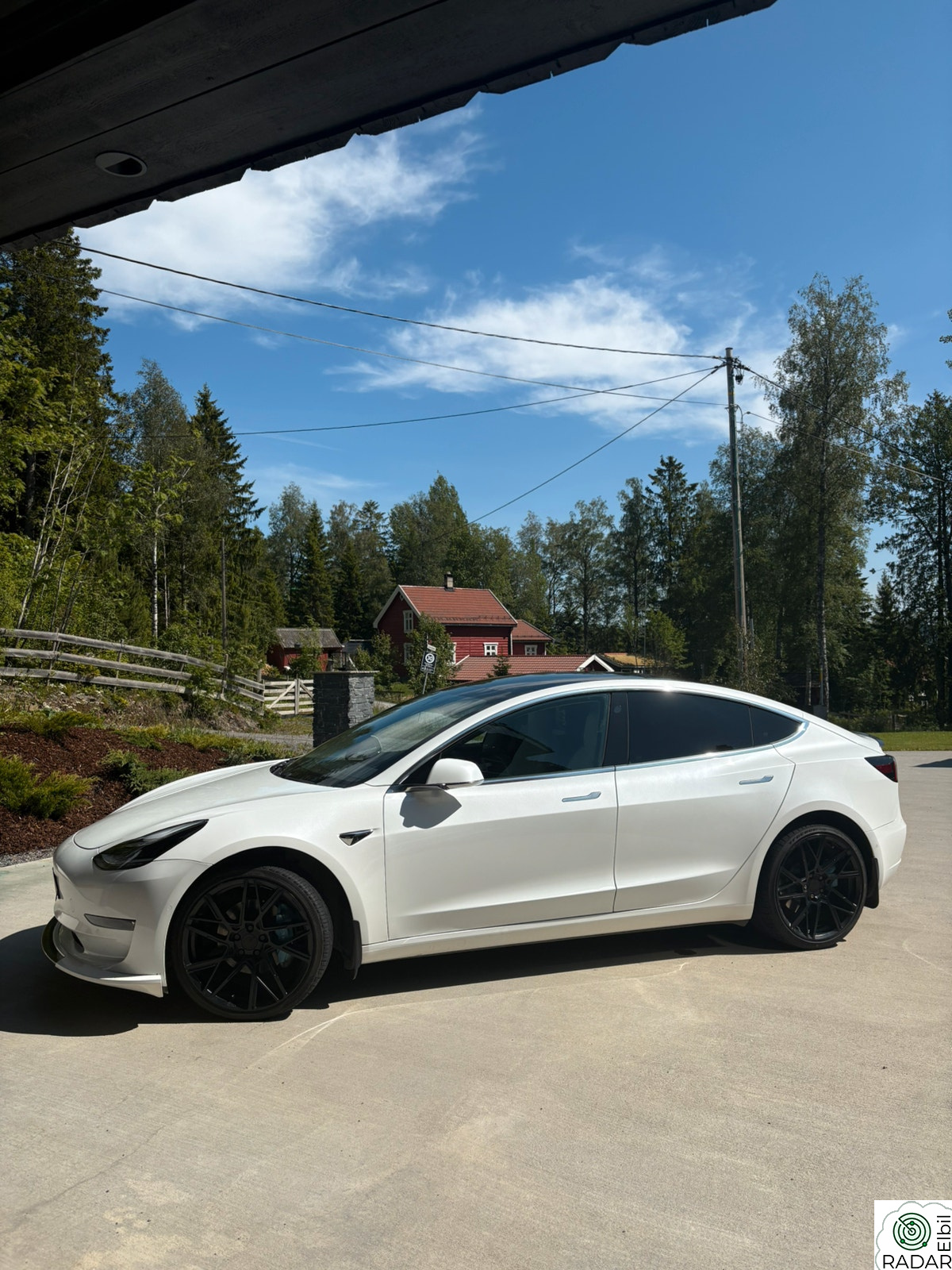 TESLA Model 3 Long Range AWD