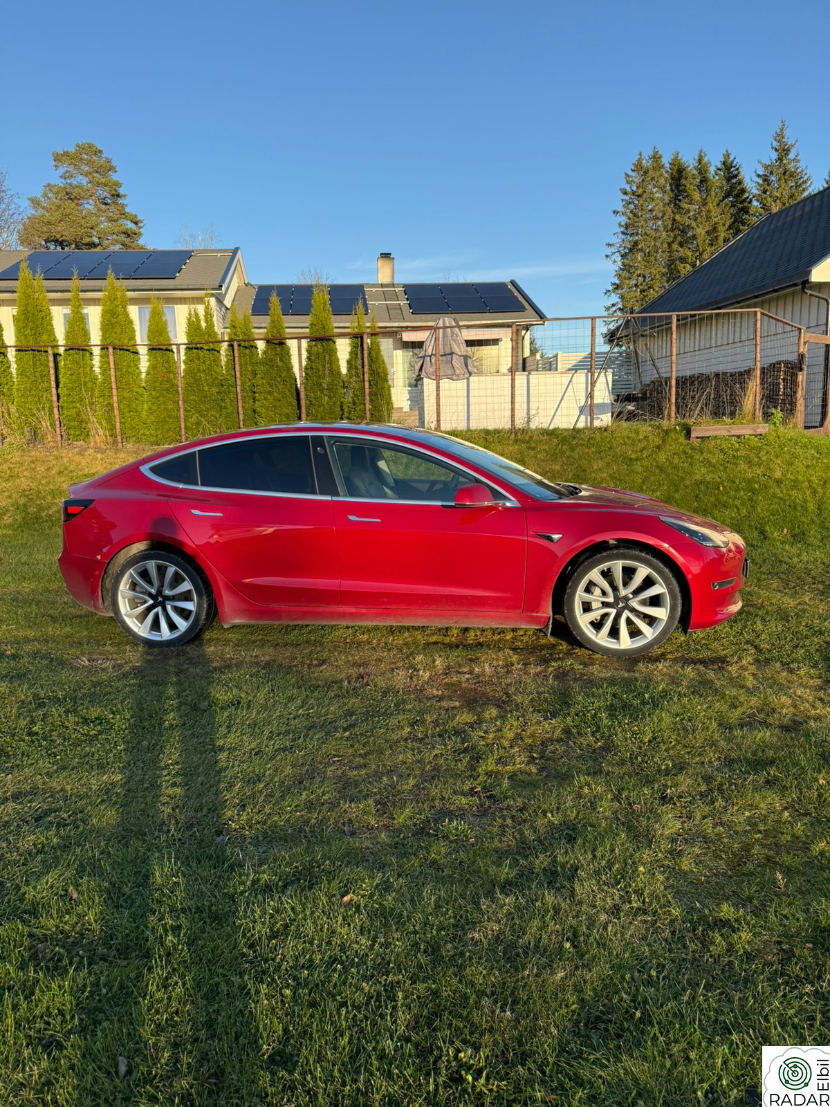 TESLA Model 3 Long Range AWD Premium, Autopilot/ H.feste, Takrails++