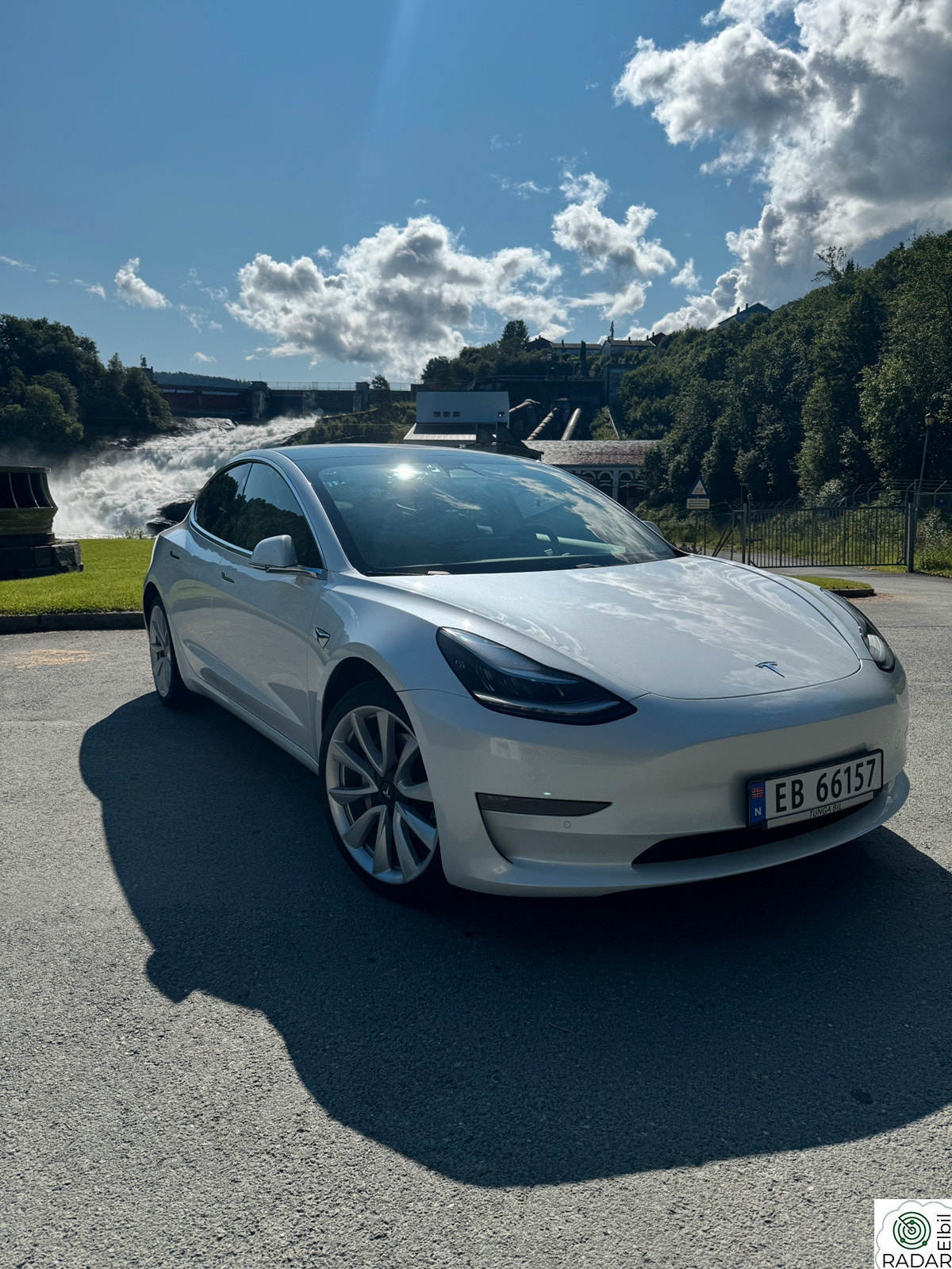 TESLA Model 3 Long Range AWD