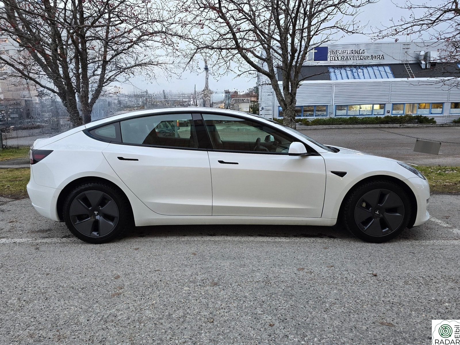 TESLA Model 3 Long Range AWD