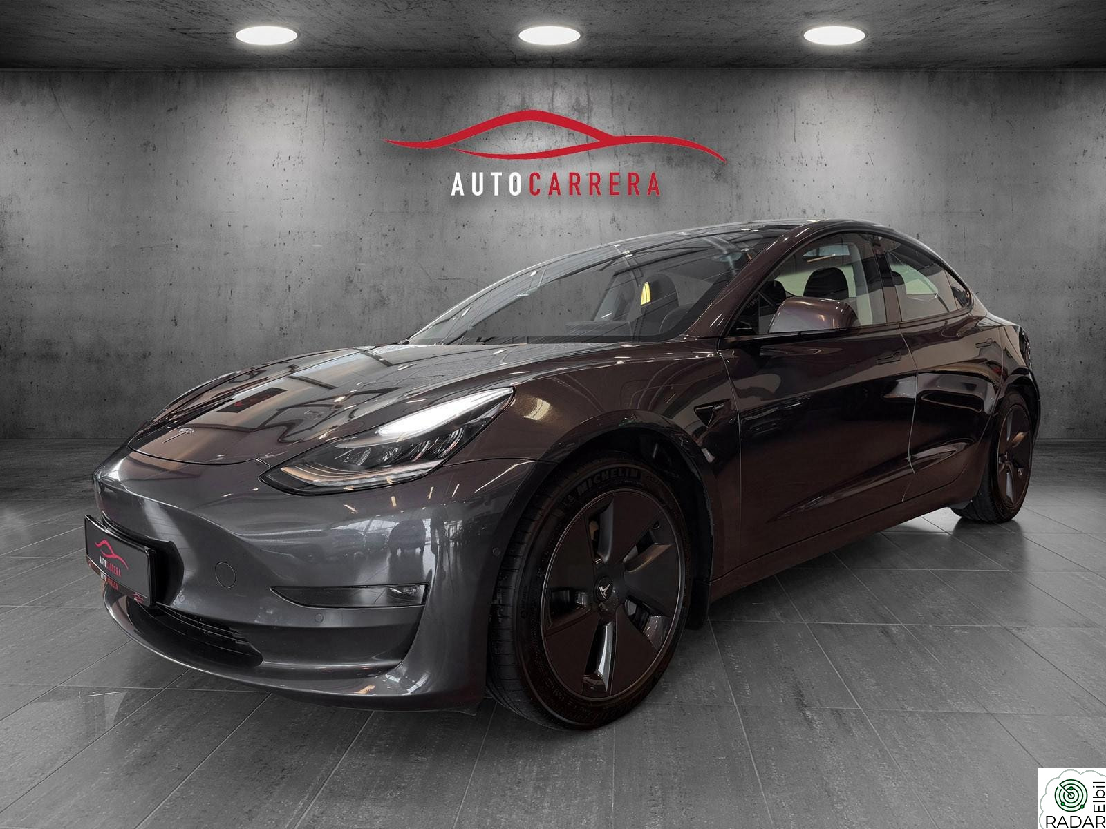TESLA Model 3 LR AWD Premium 580km WLTP/Pano/360 kam/Autopilot/Navi+