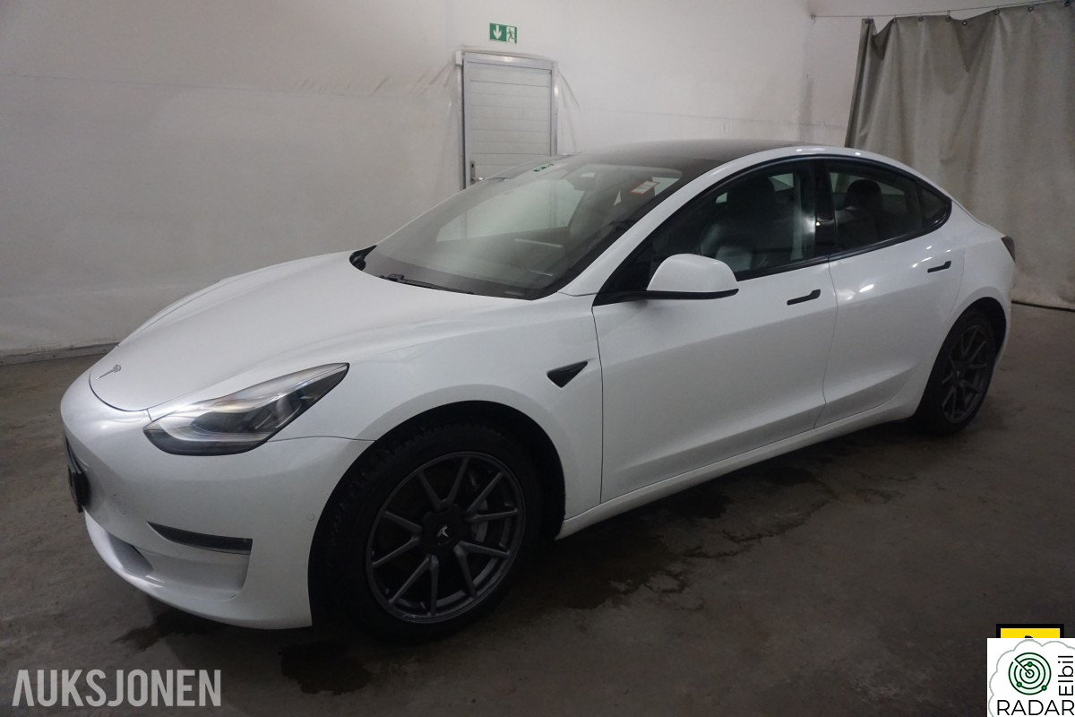 TESLA Model 3 LR AWD HENGERFESTE AUTOPILOT KAMERA NAVI PREMIUM LYD