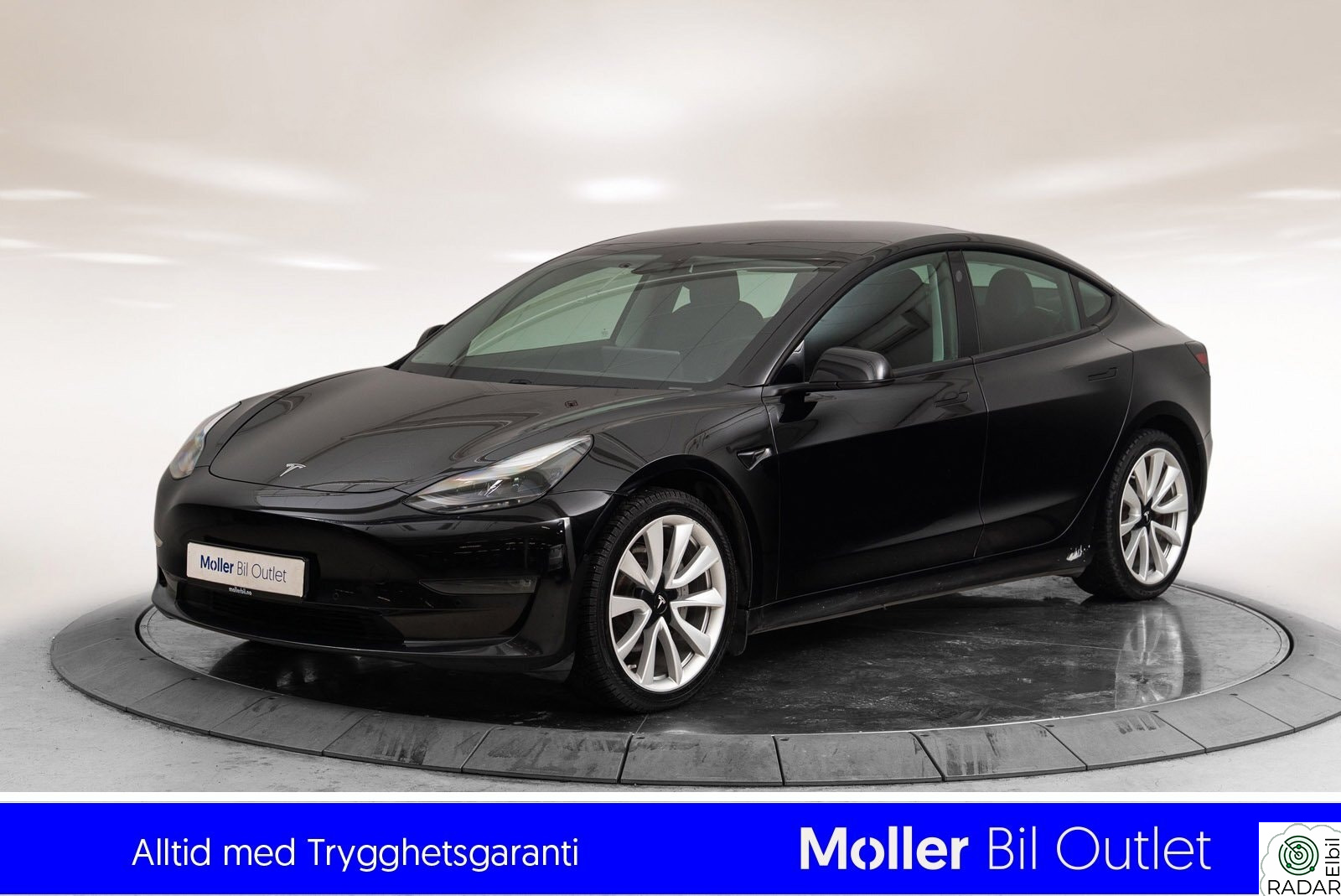 TESLA Model 3 Long Range AWD - R.Kam, Skinn, Pano, Krok