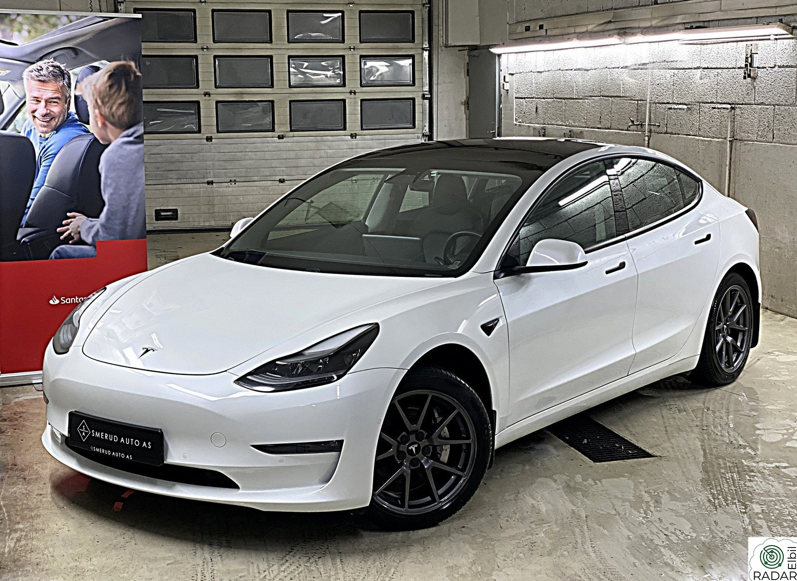 TESLA Model 3 Long Range | 4X4 | Facelift | Autopilot | Premium