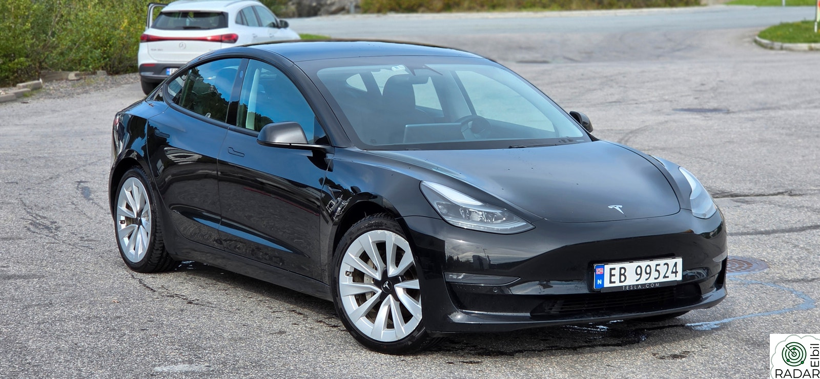 TESLA Model 3 Long Range AWD