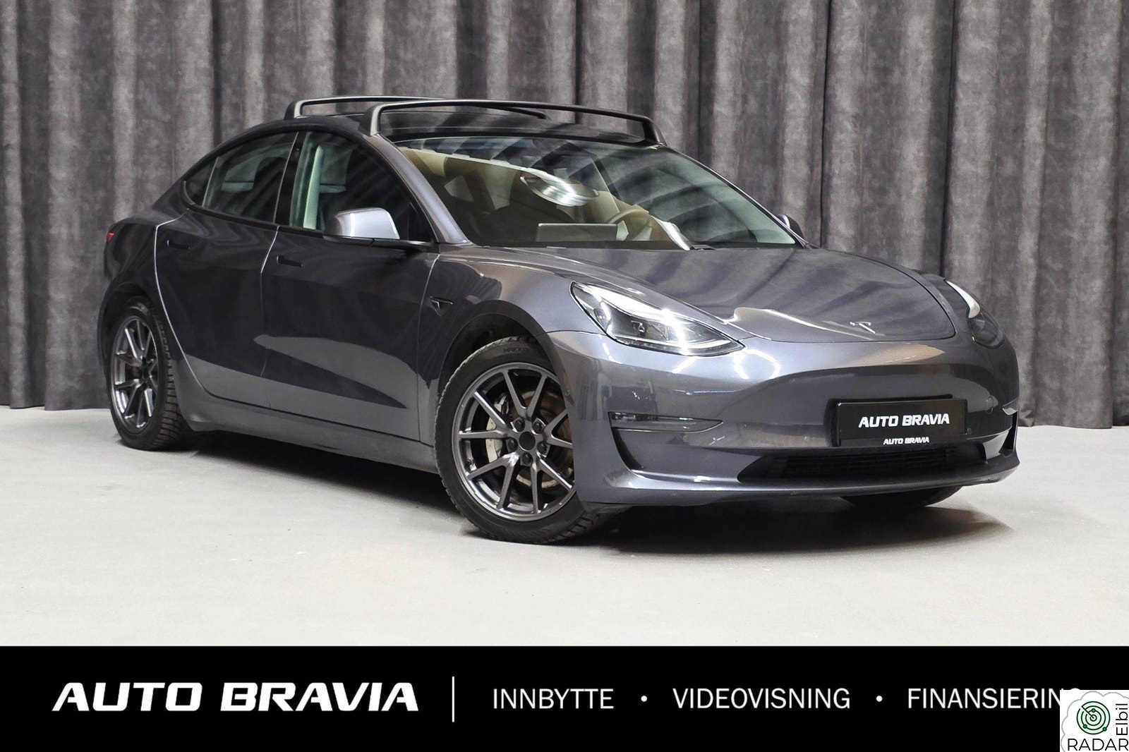 TESLA Model 3 LONG RANGE/DUAL MOTOR/580KM/KROK/V.PUMPE/AUTOPILOT+++