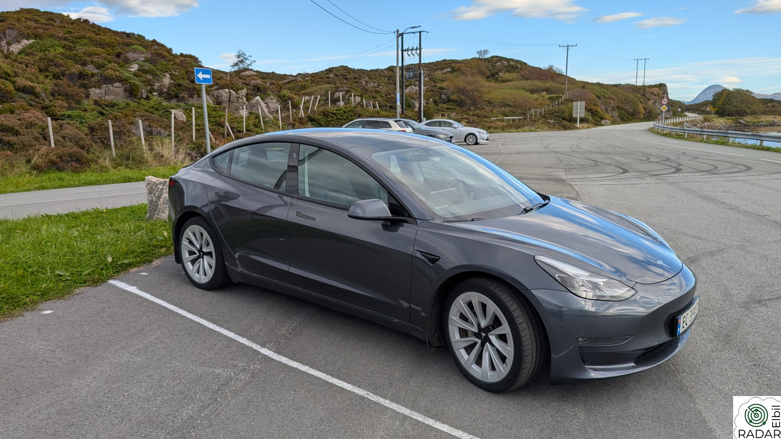 TESLA Model 3 Long Range AWD