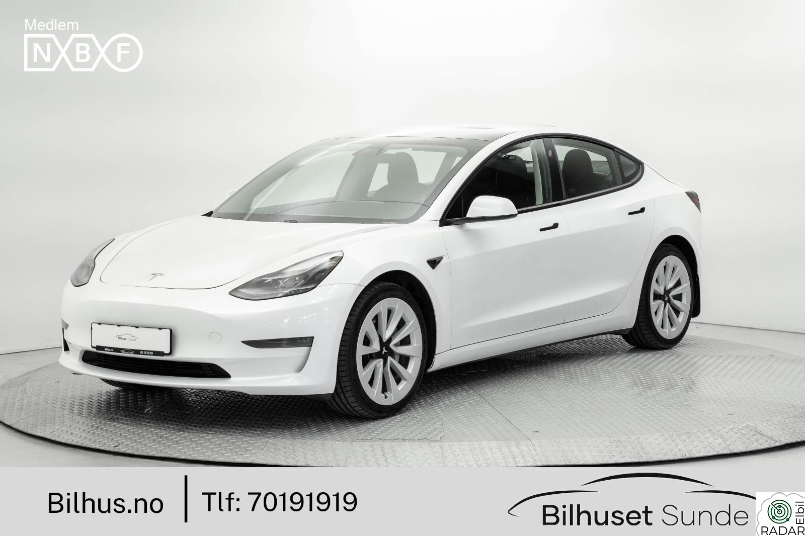 TESLA Model 3 Long Range AWD Premium,Krok,ACC,Pano,Skinn,R.Kam,AP+++