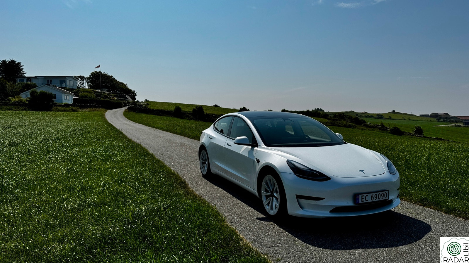 TESLA Model 3 Long Range AWD