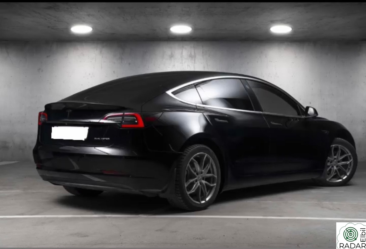 TESLA Model 3 Long Range AWD
