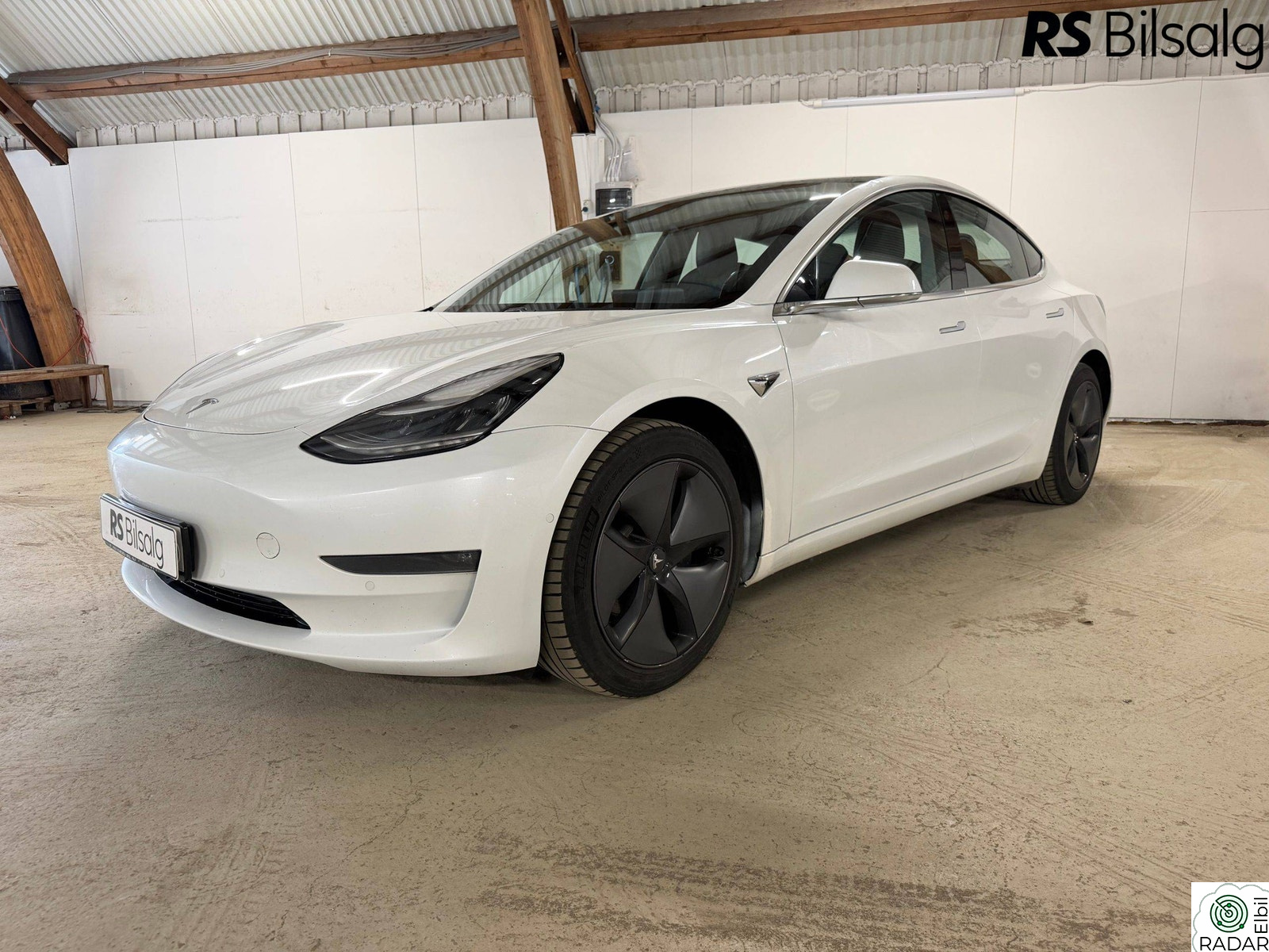 TESLA Model 3 LONG RANGE/AWD/TAKSTATIV/PREMIUM