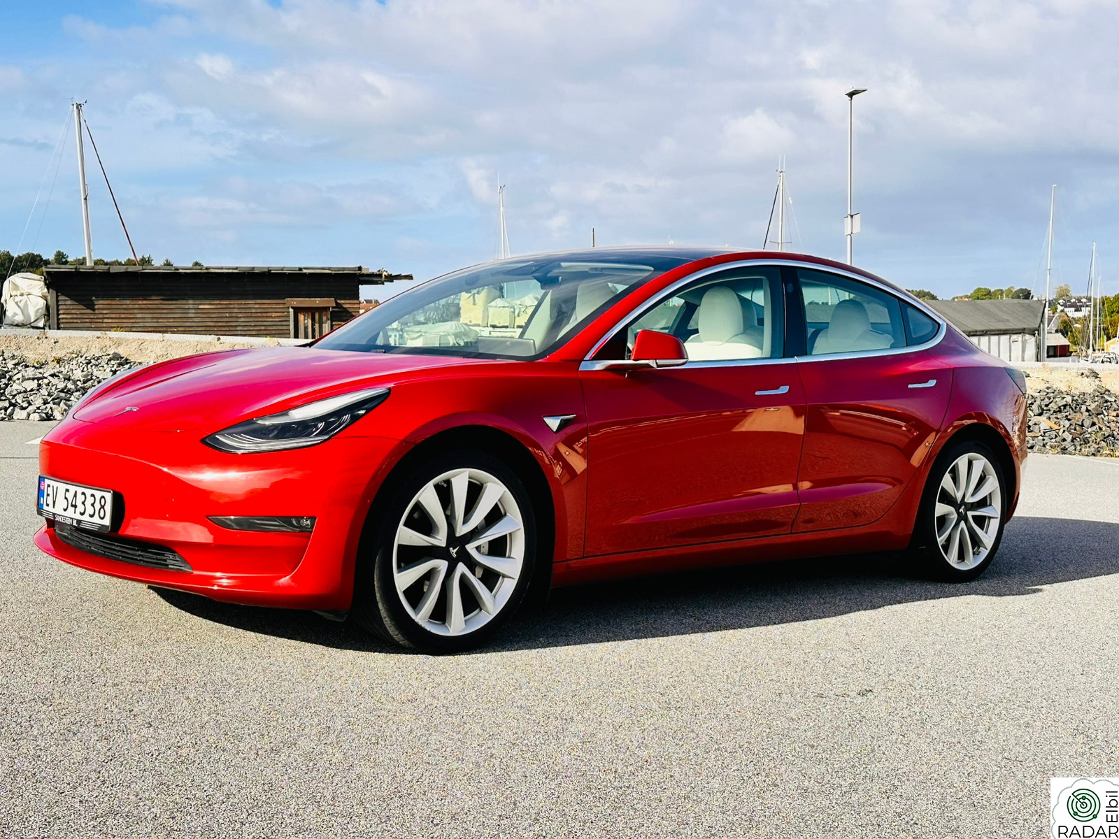 TESLA Model 3 Long Range AWD/ Autopilot/ Full Self-Drive