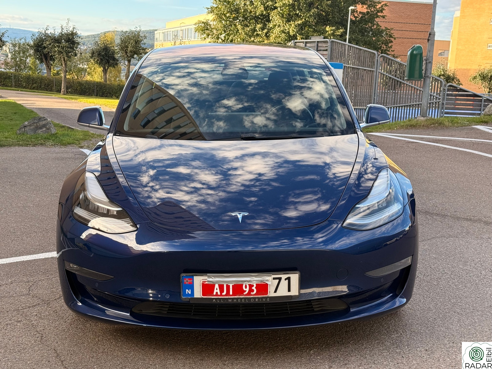 TESLA Model 3 Performance AWD/AP/