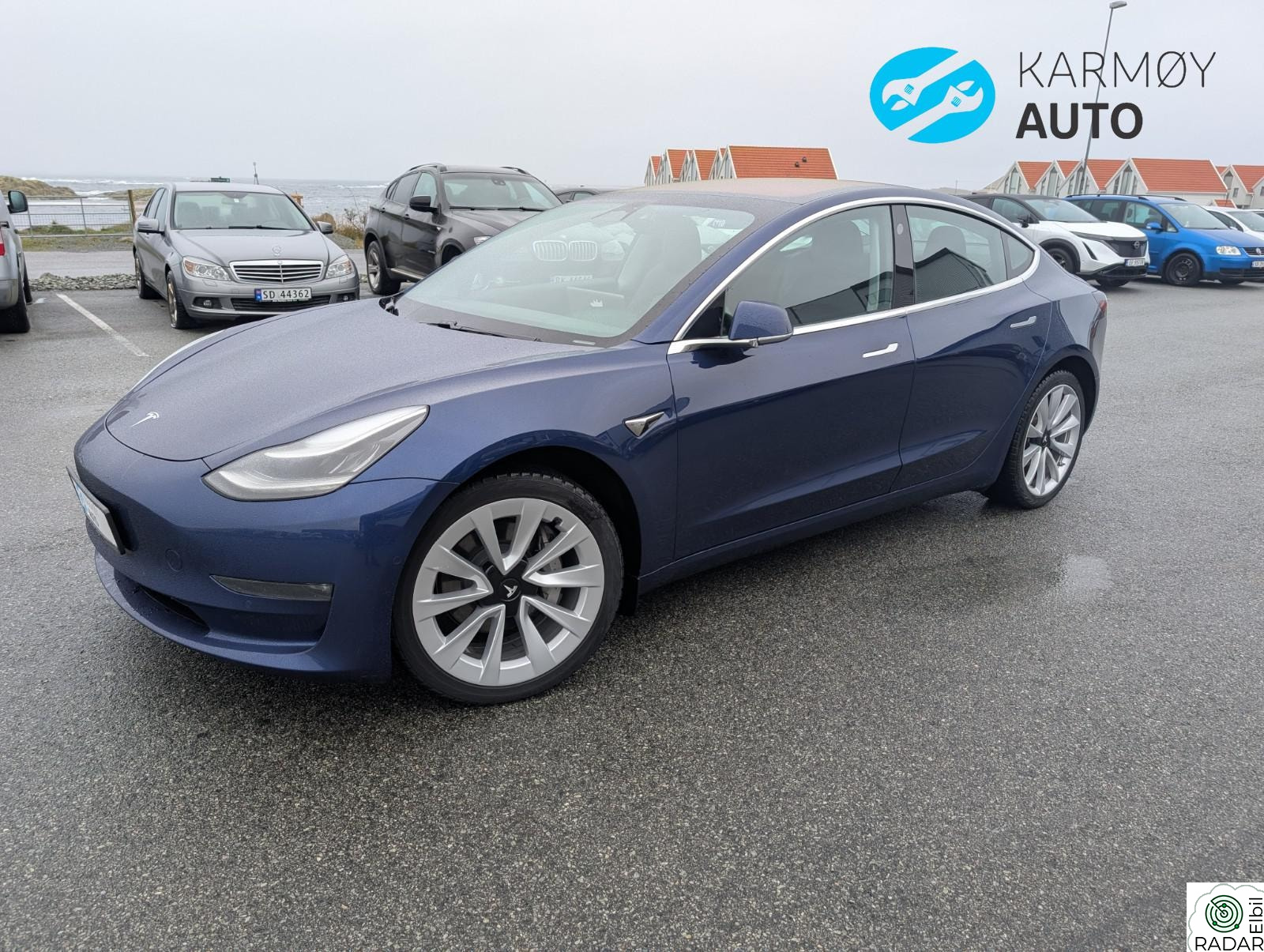 TESLA Model 3 Long Range AWD | Premium | Autopilot | Homelink | 560