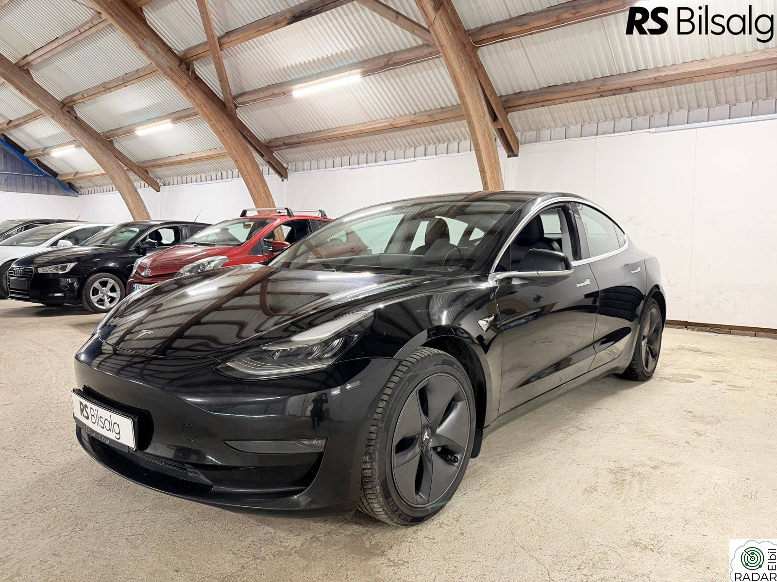 TESLA Model 3 LONG RANGE/AWD/PREMIUM/AUTOPILOT/SKINN