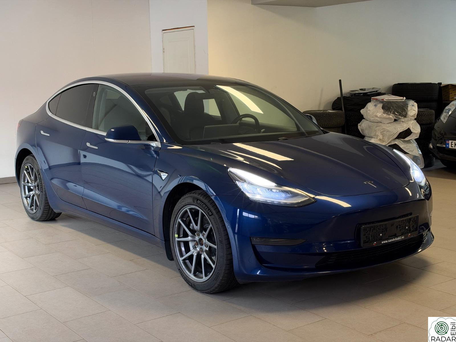TESLA Model 3 Long Range AWD Autopilot Vinterpakke EU-11.28 Norsk