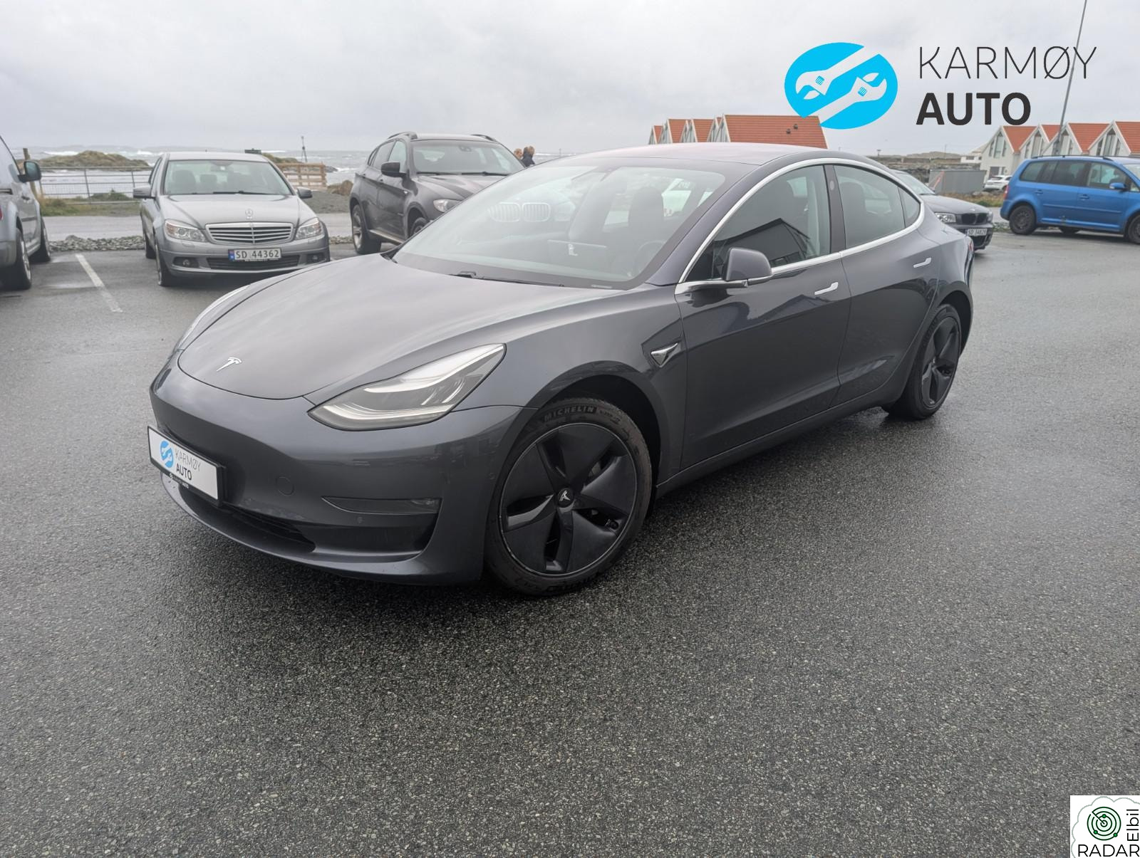 TESLA Model 3 Long Range AWD | 560km | Premium lyd | autopilot | Home