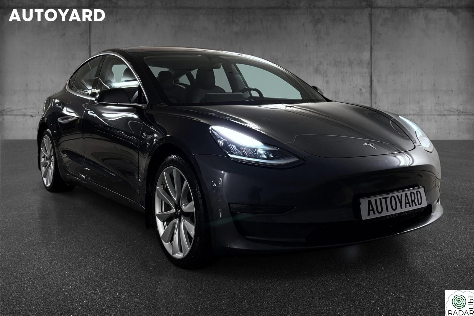 TESLA Model 3 LONG RANGE AWD PREMIUM PANO EU 03/27 INNBYTTE