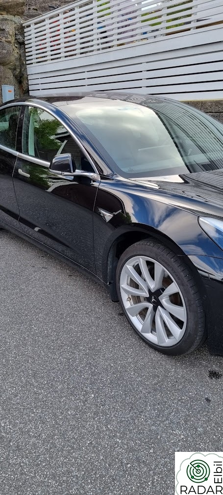 TESLA Model 3 Long Range AWD, FSD